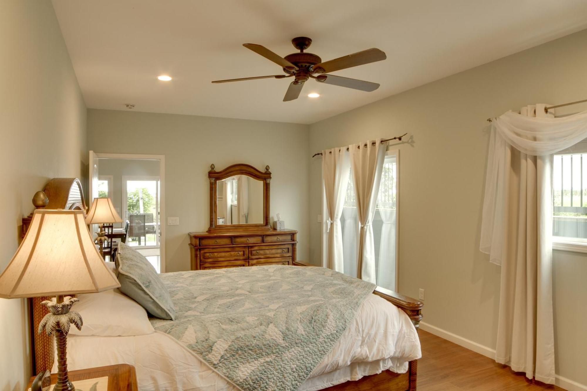 The Aloha Green House Retreat With Ocean Views! Naalehu Luaran gambar
